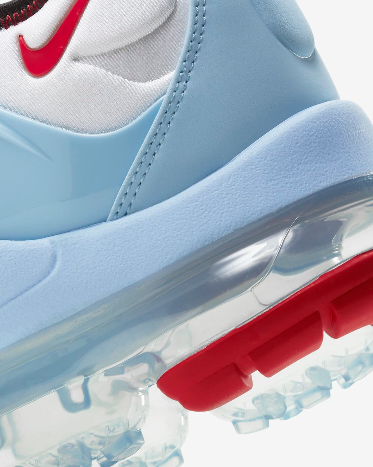 TN PLUS Sneakers
